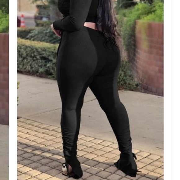 TROUBLE! (Plus Doll) - Picture 4 of 4